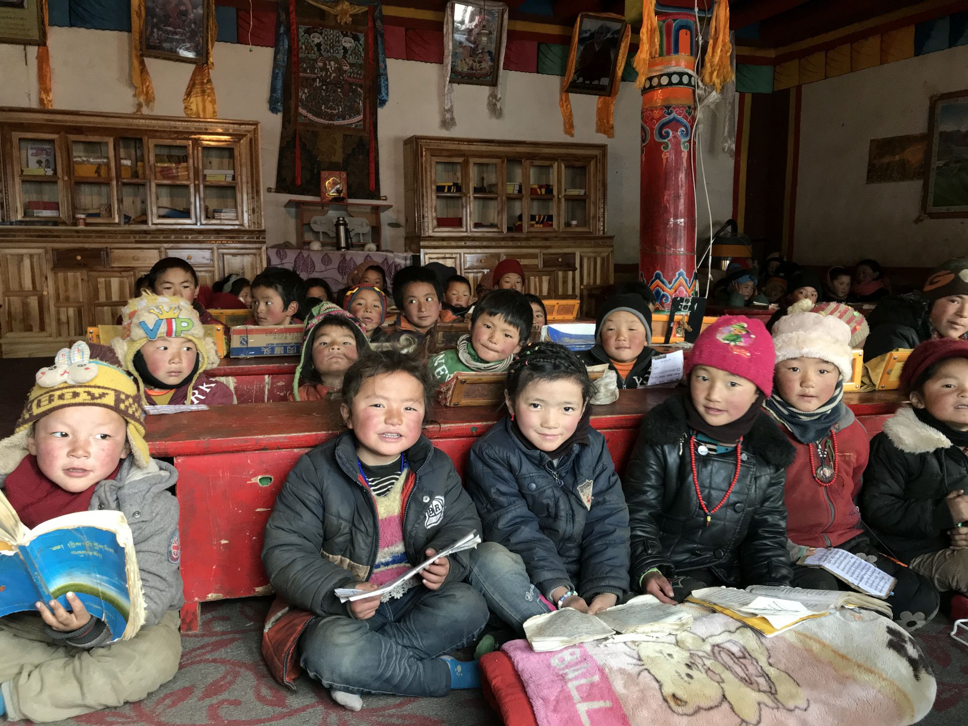 开云官方端页面登录入口-开云(中国)公益回顾丨家国同欢月同圆 温暖满载甘孜州(图11)